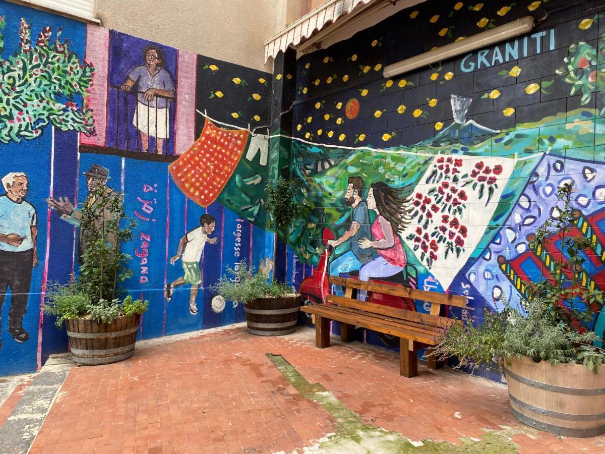 "The Gole Of Alcantara Living In The Dream'S Room" Graniti Eksteriør bilde