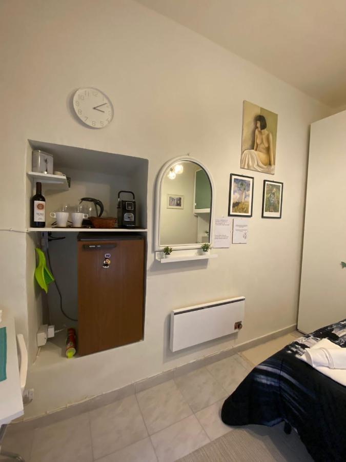 "The Gole Of Alcantara Living In The Dream'S Room" Graniti Eksteriør bilde